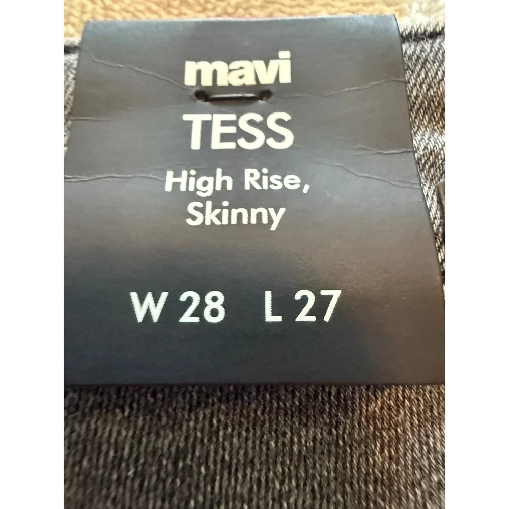 NWT Mavi Tess Gray High Rise Skinny Jeans Women's Distressed Frayed Hem 28/27 - Picture 2 of 14